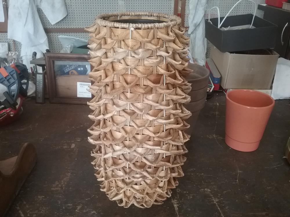 VASE OSIER