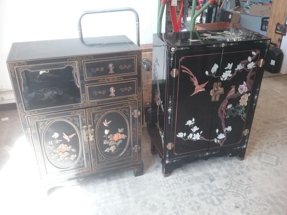MEUBLE D'APPOINT ASIATIQUE