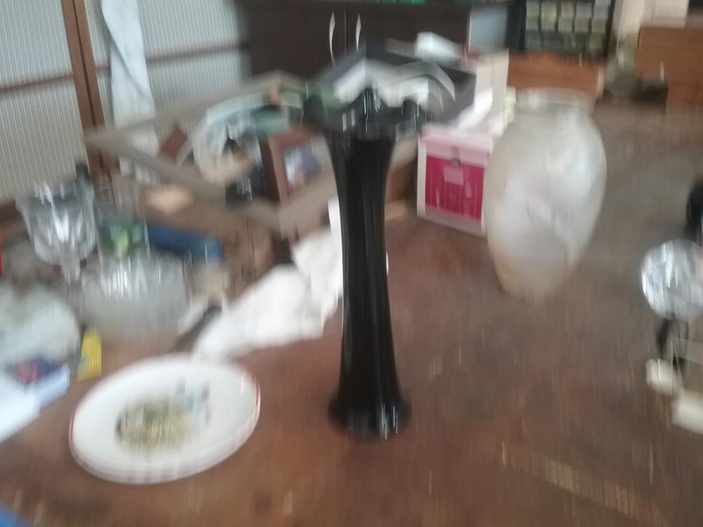 VASE NOIR