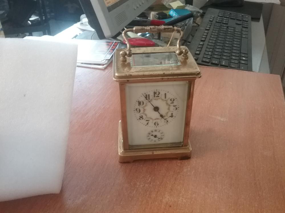 HORLOGE OFFICIER FONCTIONNELLE ET CLE
