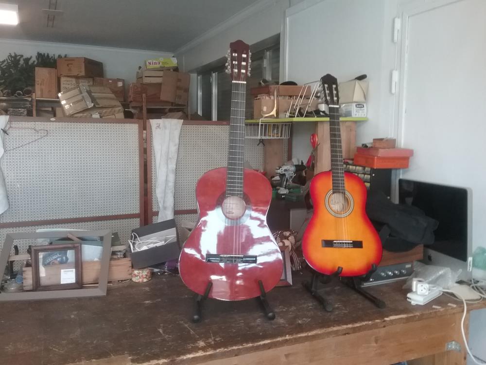 GUITARE ACOUSTIQUE 