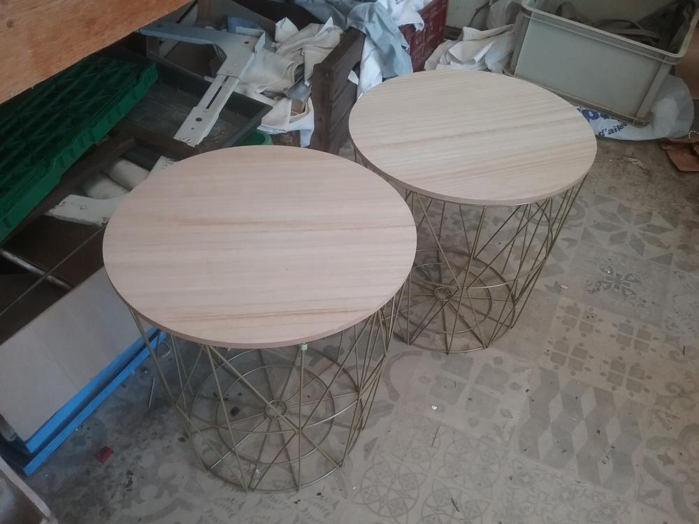 TABLE D'APPOINT 