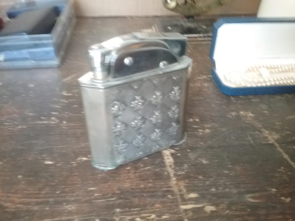 BRIQUET MION GEANT