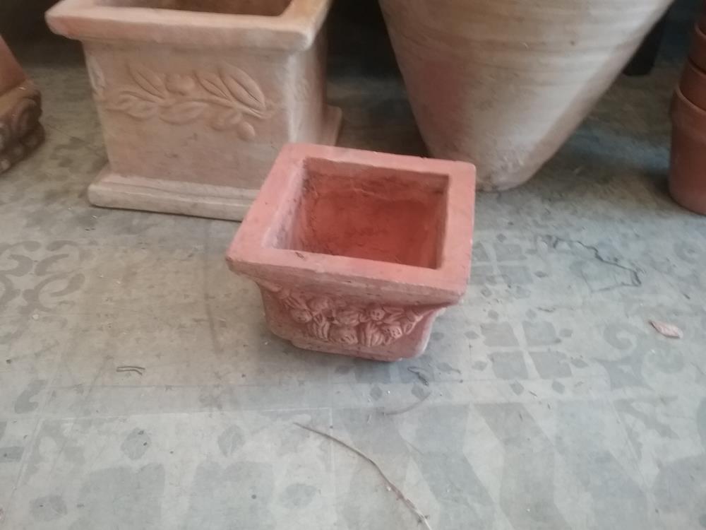 CACHE POT PM CARRE