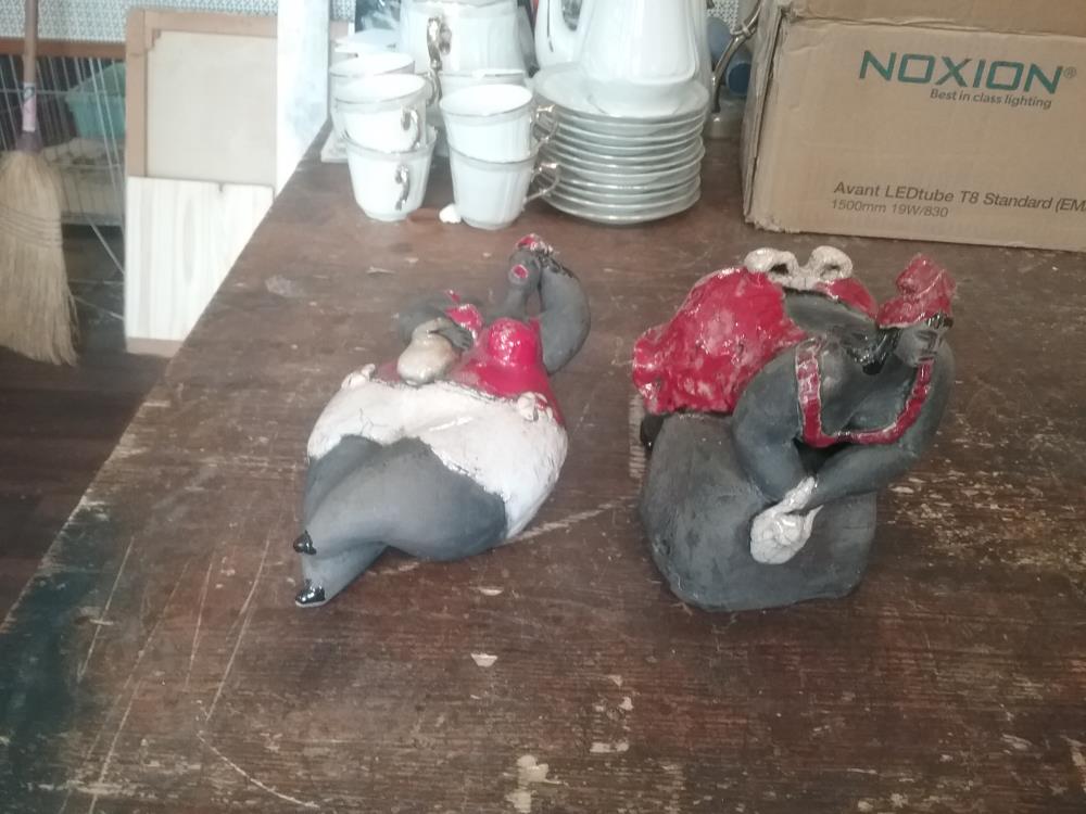 FIGURINE DAME 