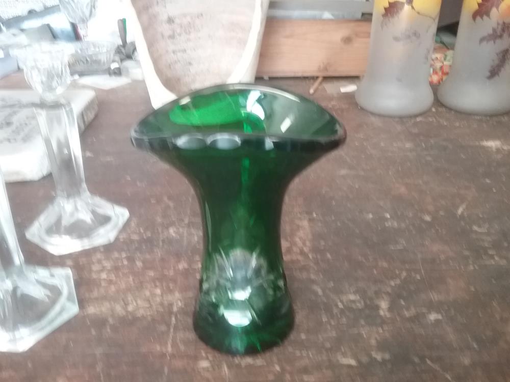VASE VERT
