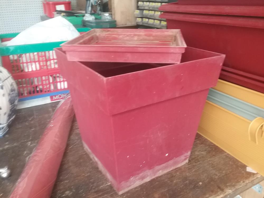 POT PVC ROUGE