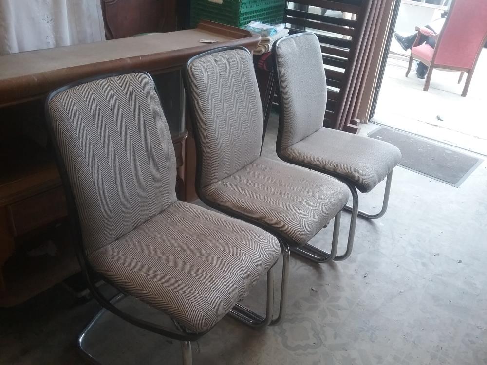 4 CHAISES VELOUR  AN 70 