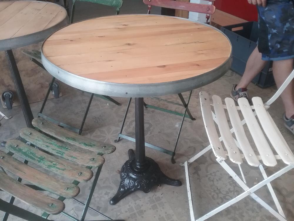 TABLE BAR BOIS ET FONTE