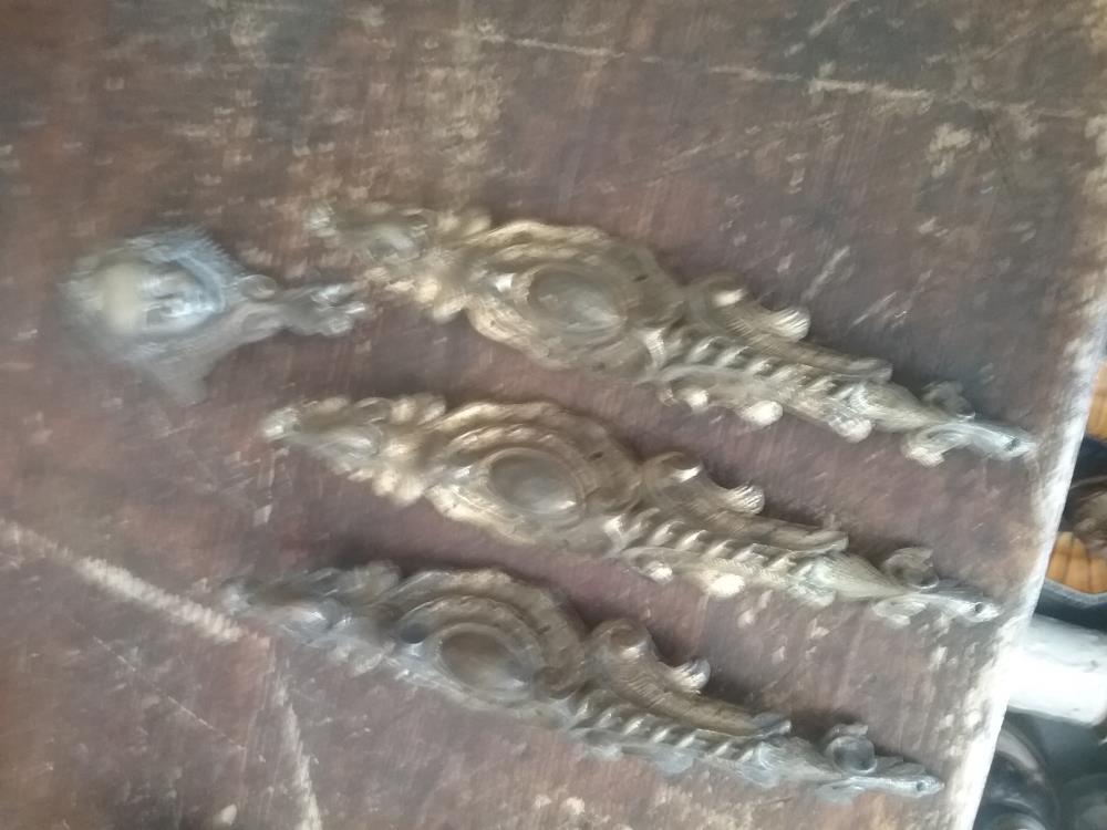 4 PARURES BRONZE