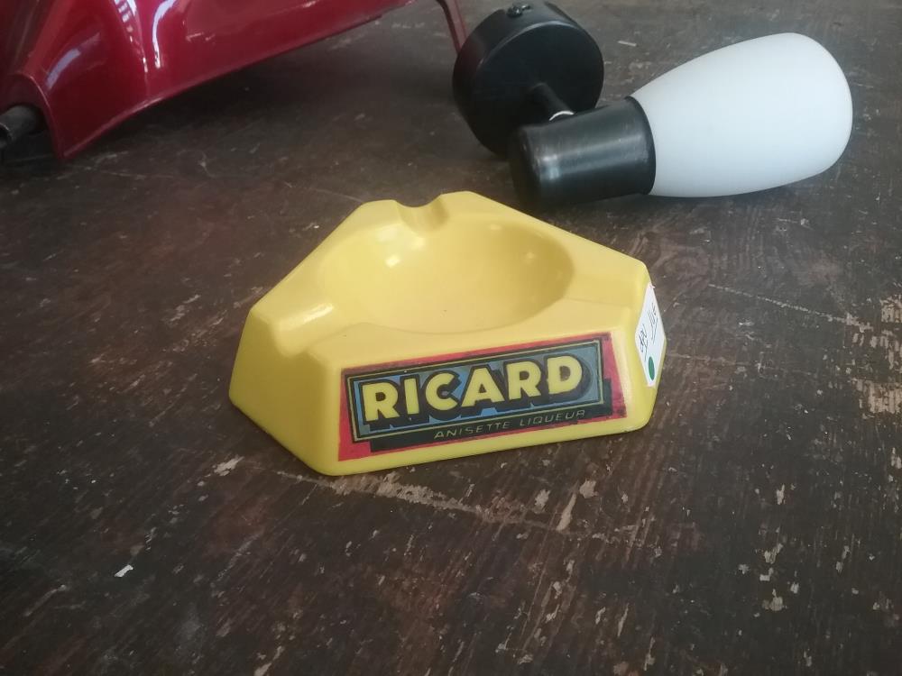 CENDRIER EN VERRE RICARD