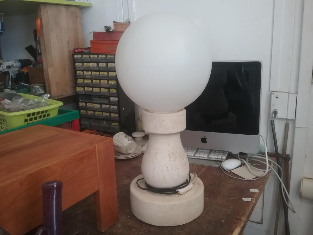 LAMPE EXTERIEURE PIERRE