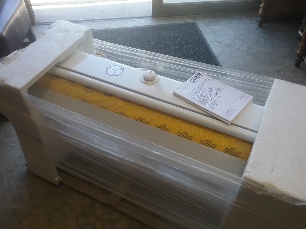 REPASSEUSE PRO NEUVE MIELE