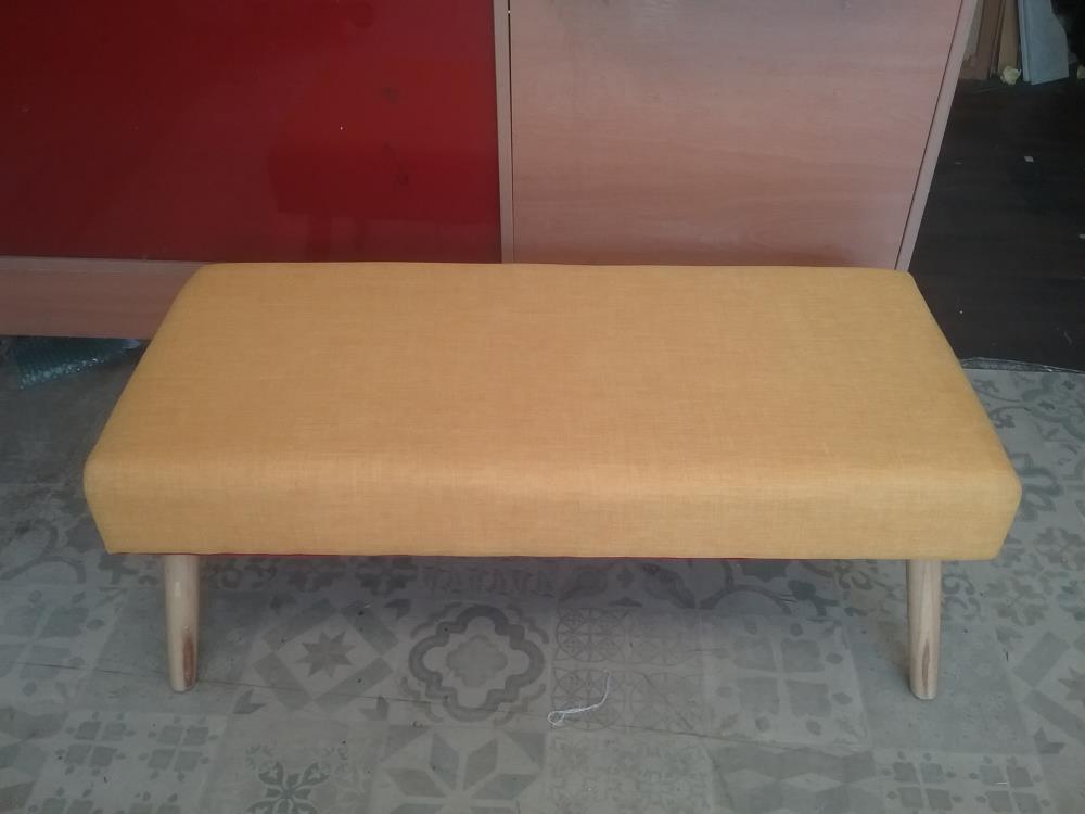 BANQUETTE JAUNE