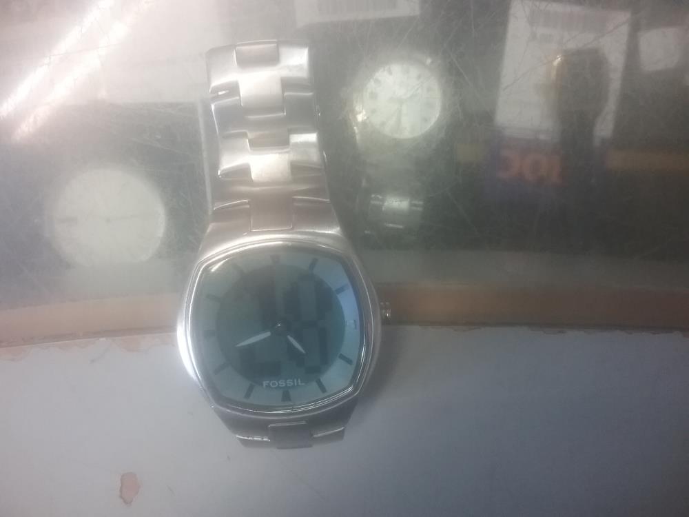 MONTRE FOSSIL BIG TIC AFFICHAGE NUMÉRIQUE ET AIGUILLES FONCTIONNEL
