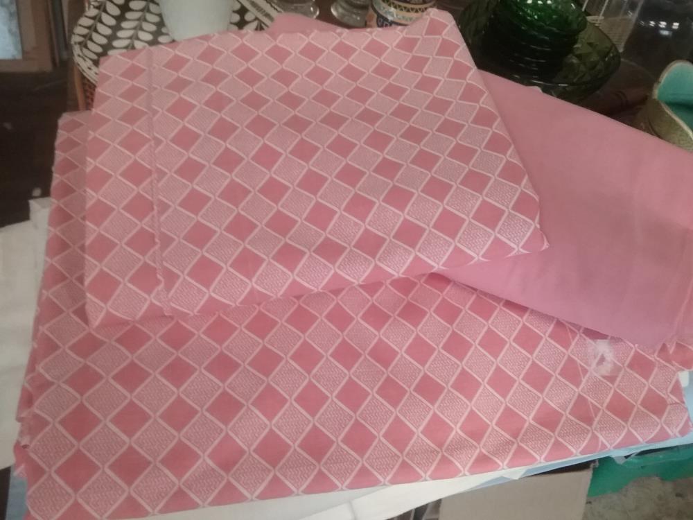 JEU DE DRAPS ROSES 3P