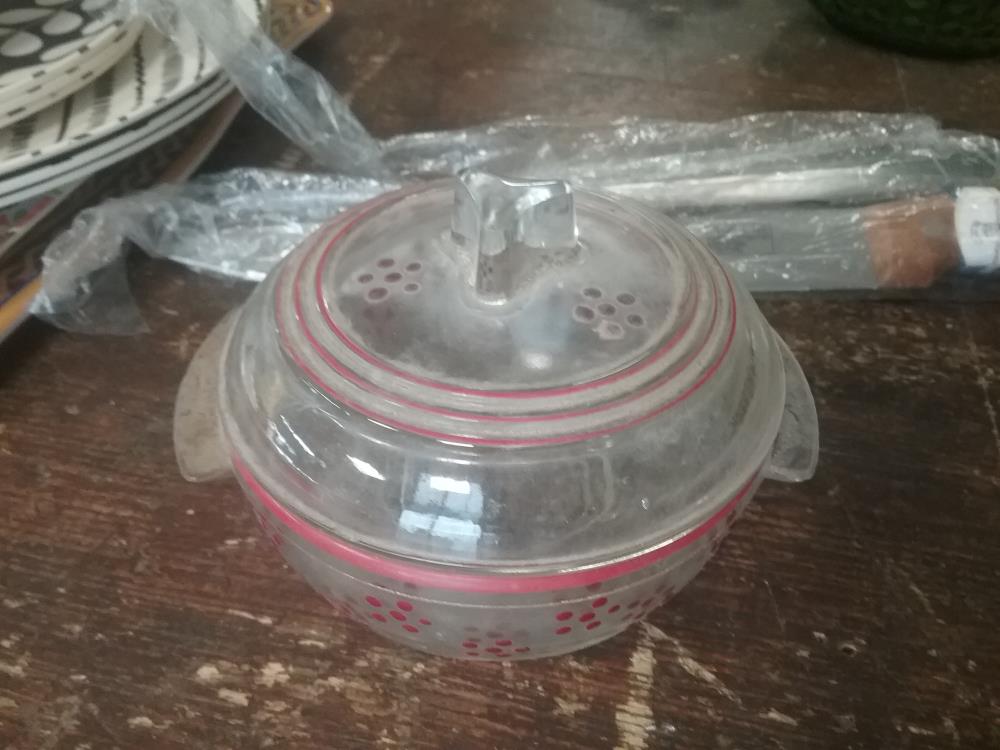 BOMBONIERE VERRE EMAILLE