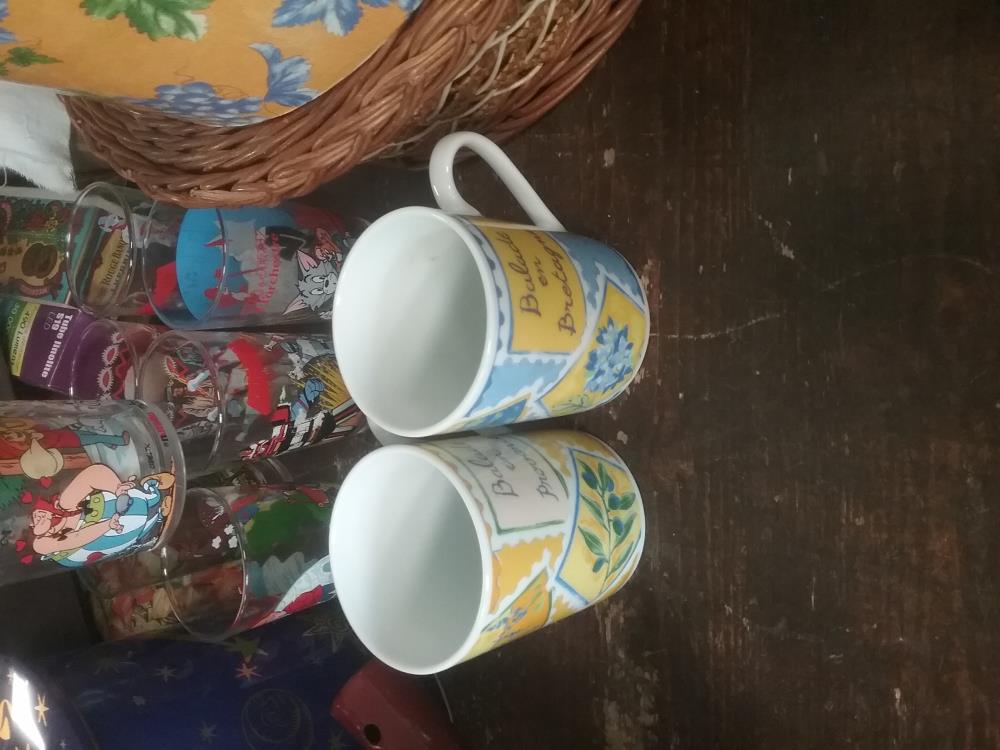 MUG