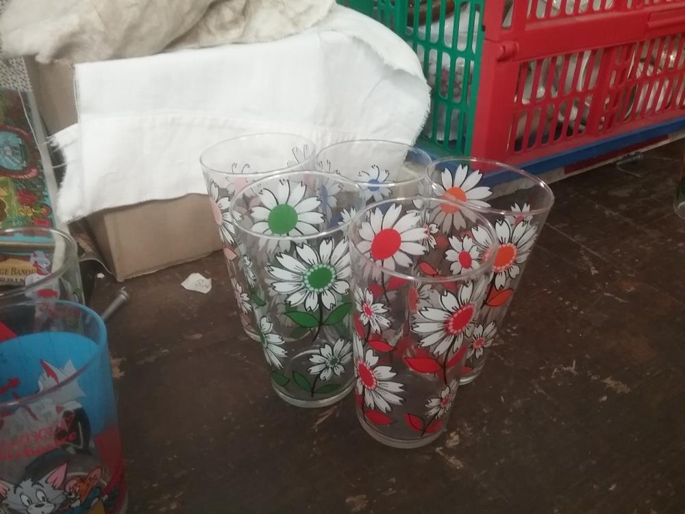 VERRE FLEURI