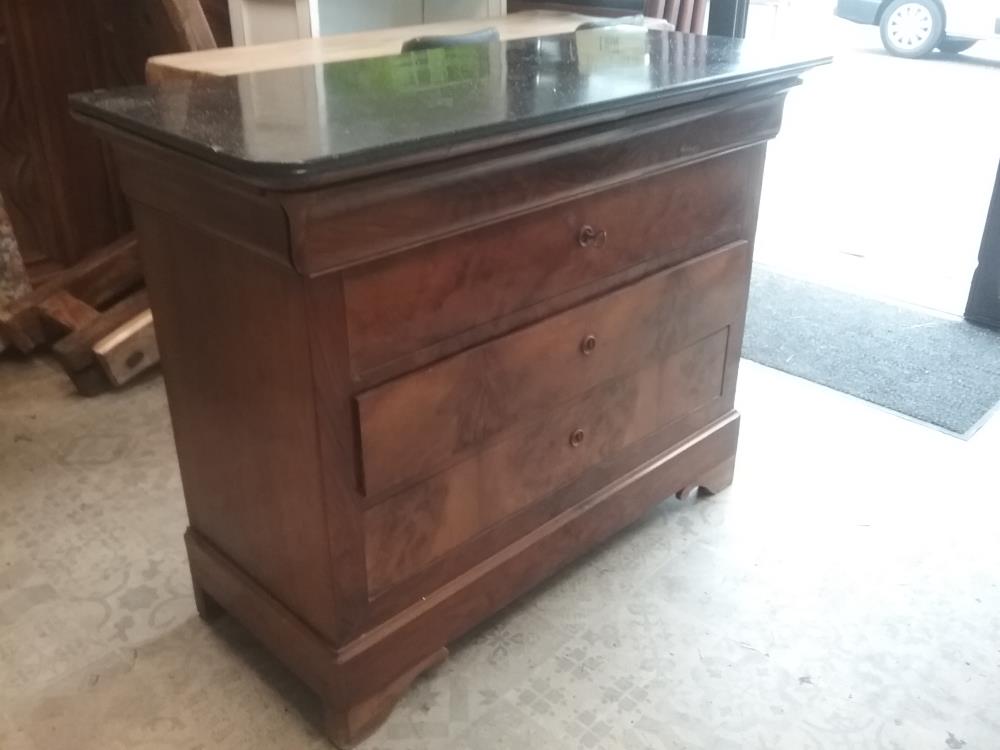 COMMODE LP DESSUS MARBRE