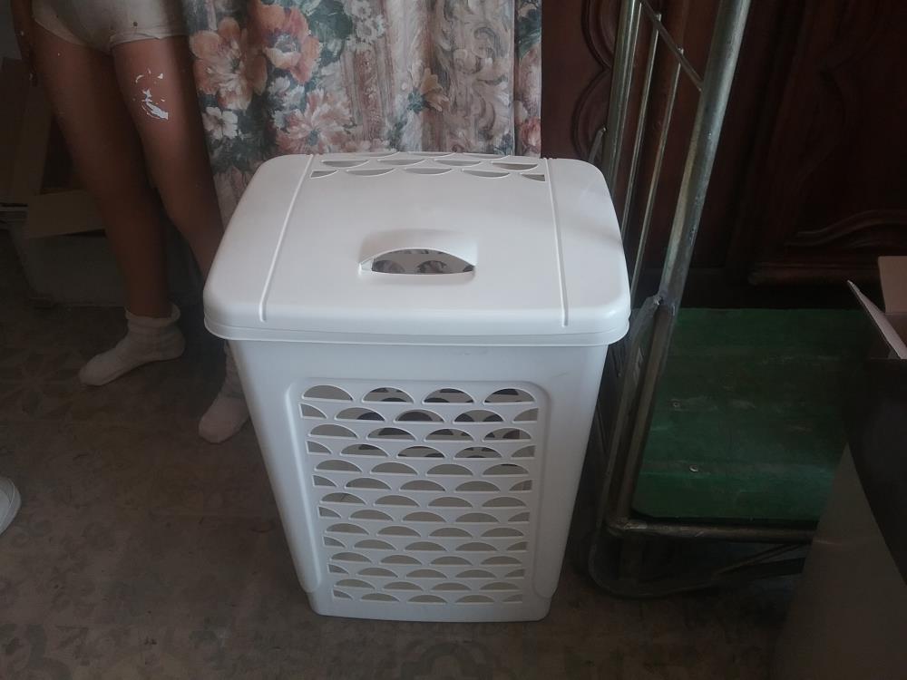 PANIERE A LINGE