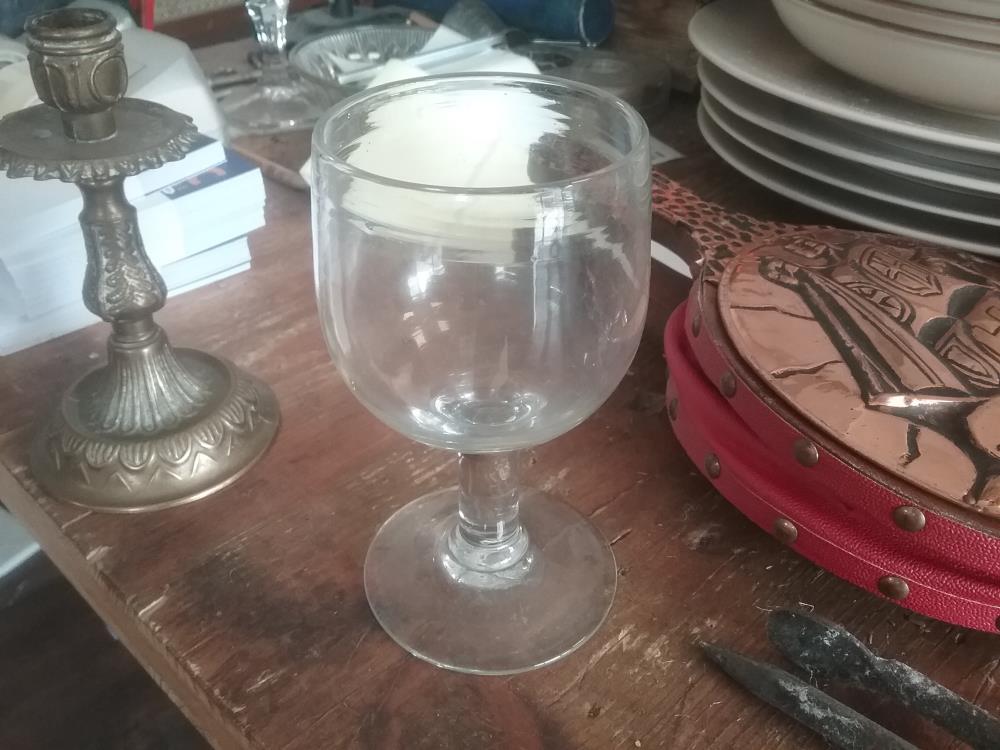 VERRE A PIED ANCIEN SOUFFLE