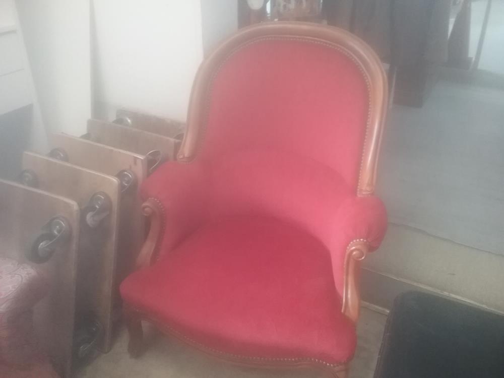 FAUTEUIL ROUGE
