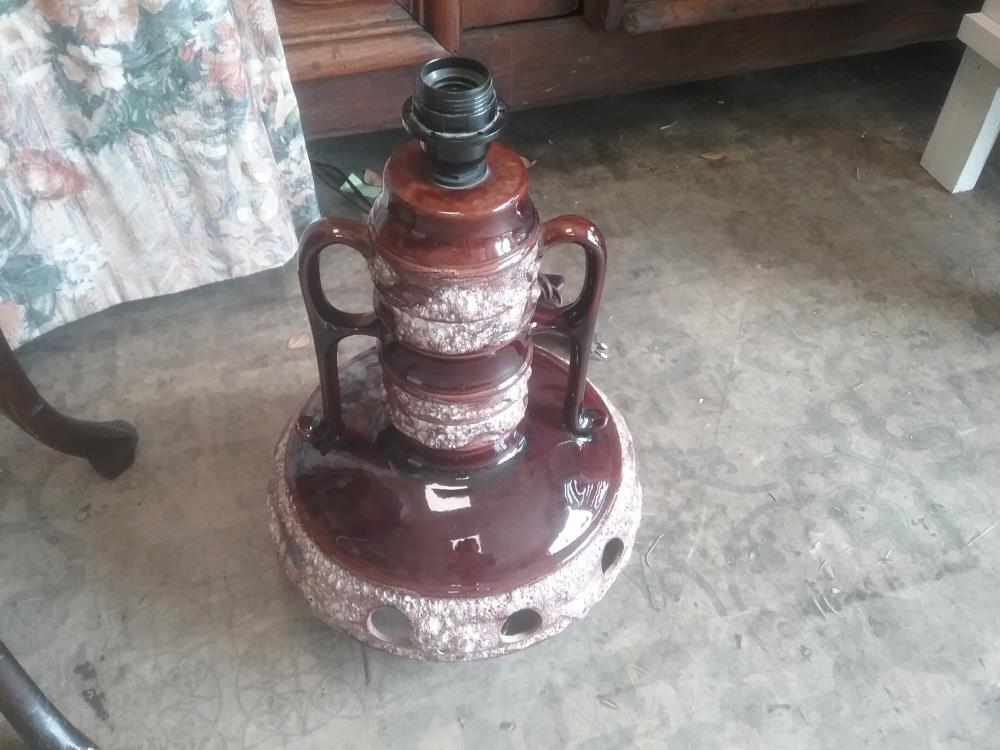 PIED DE LAMPE AN 70