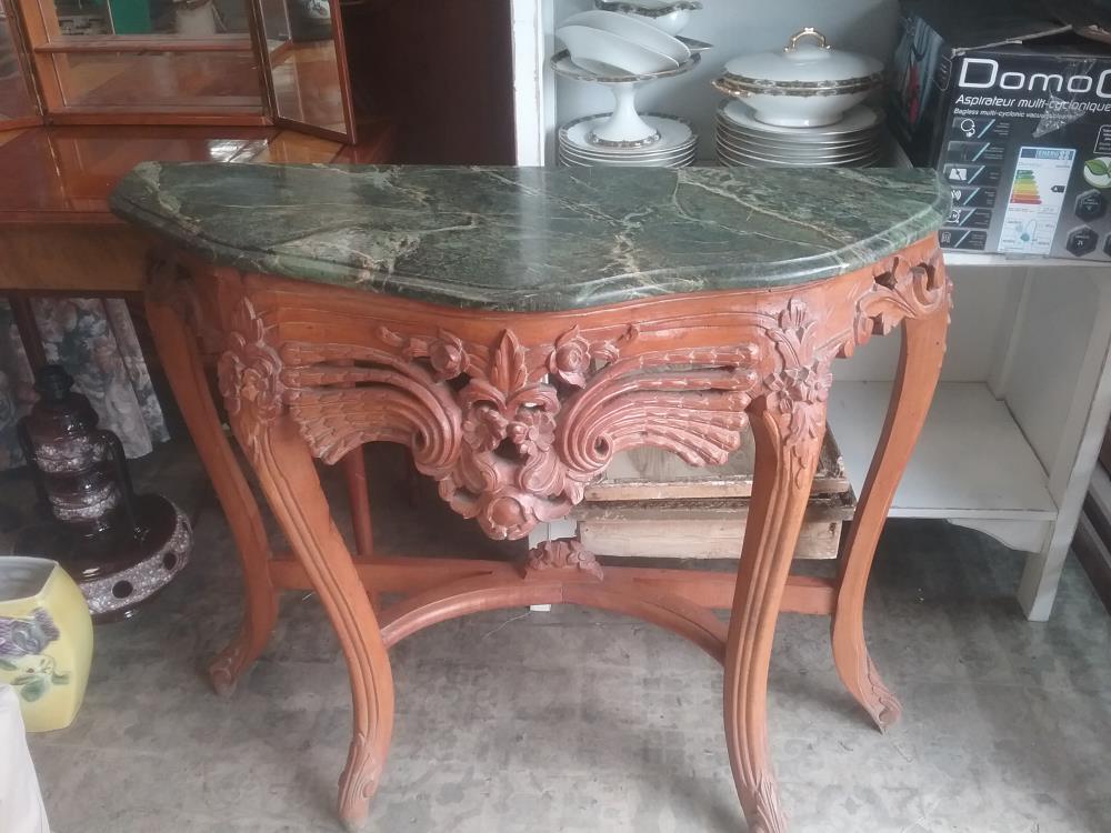 CONSOLE DESSUS MARBRE