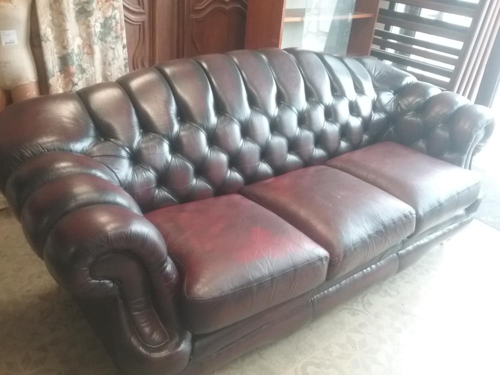 PAIRE DE CANAPE ET POUF THOMAS LLOYD