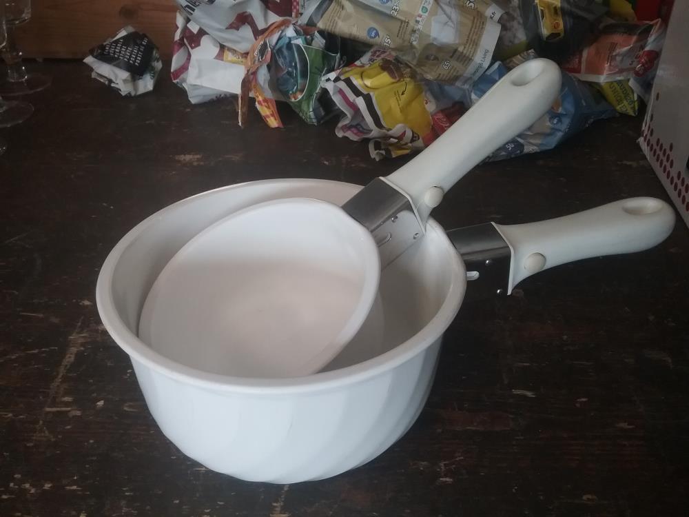 2 CASSEROLES ARCOFLAM