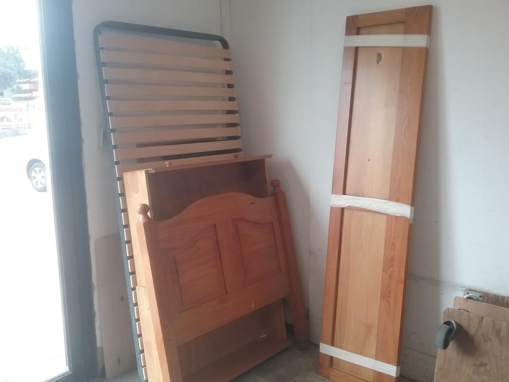 LIT 90X190 A TIROIR + SOMMIER