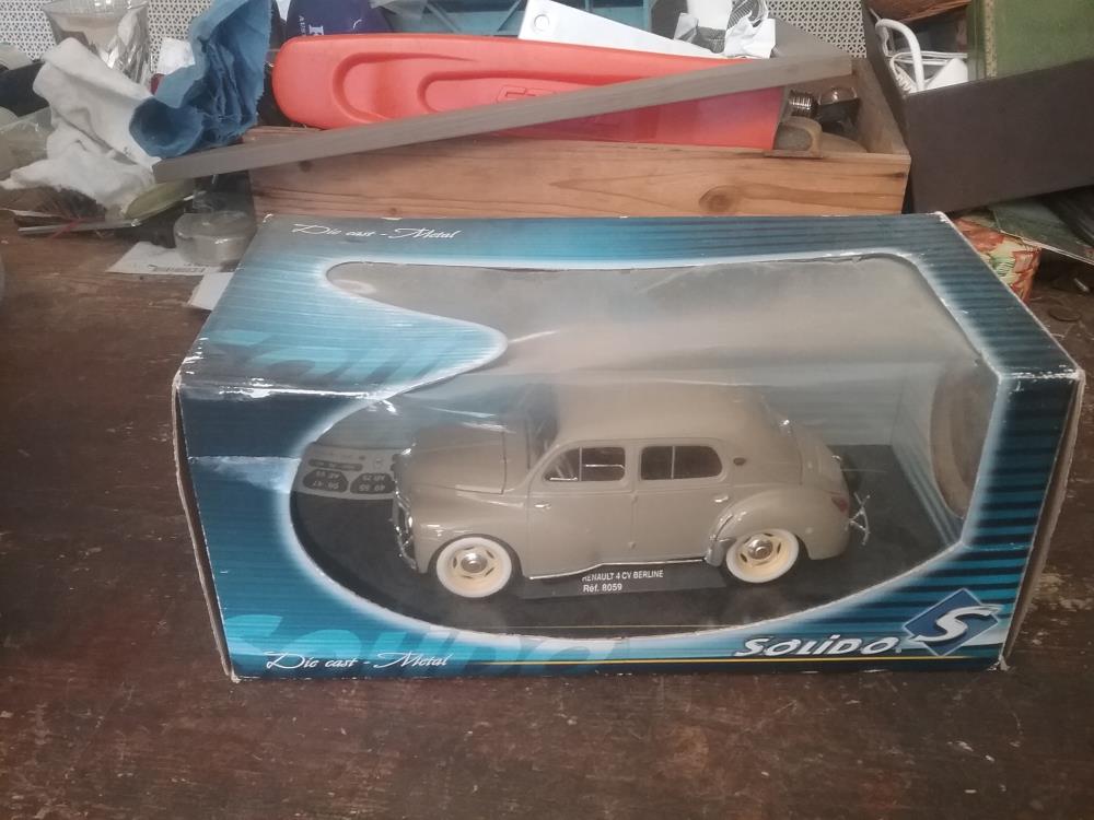 4CV BOITE SOLIDO