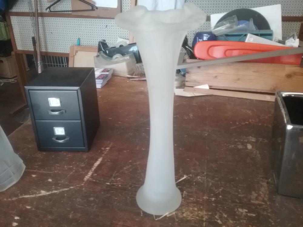 VASE TULIPE
