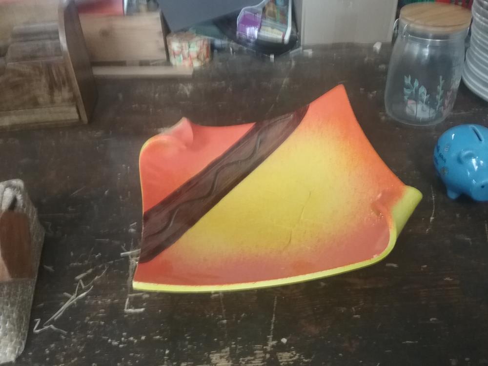 PLAT ORANGE 