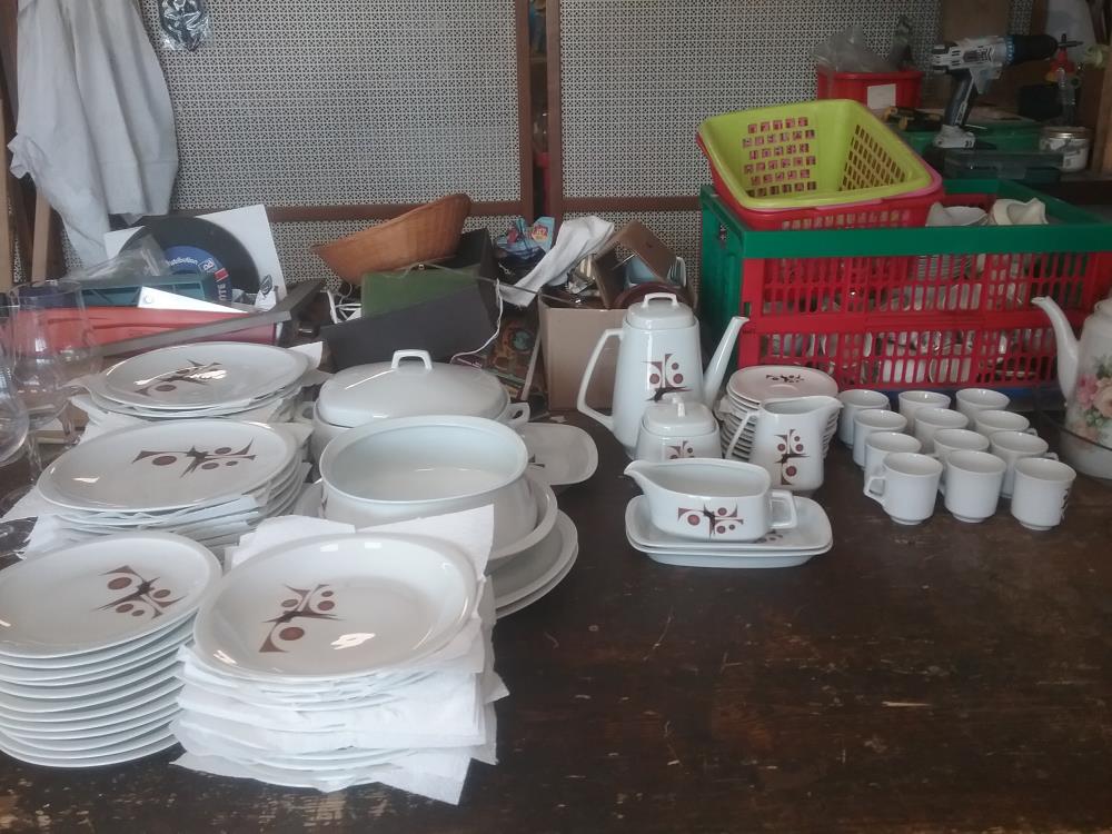 SERVICE TABLE AN70 LAVE VAISELLE 83P