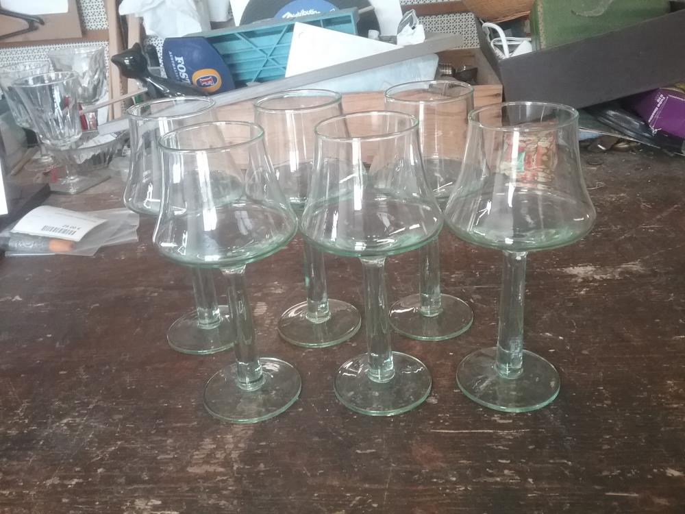 6 VERRES MODERNES