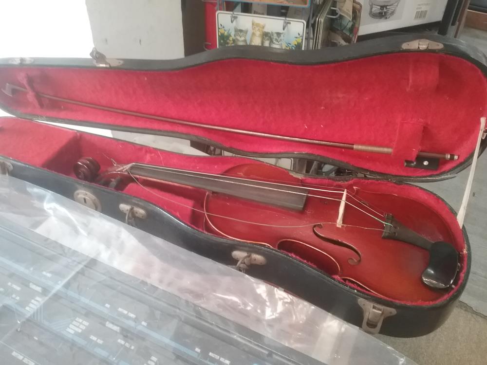 VIOLON 1/2  DEBUT XX'