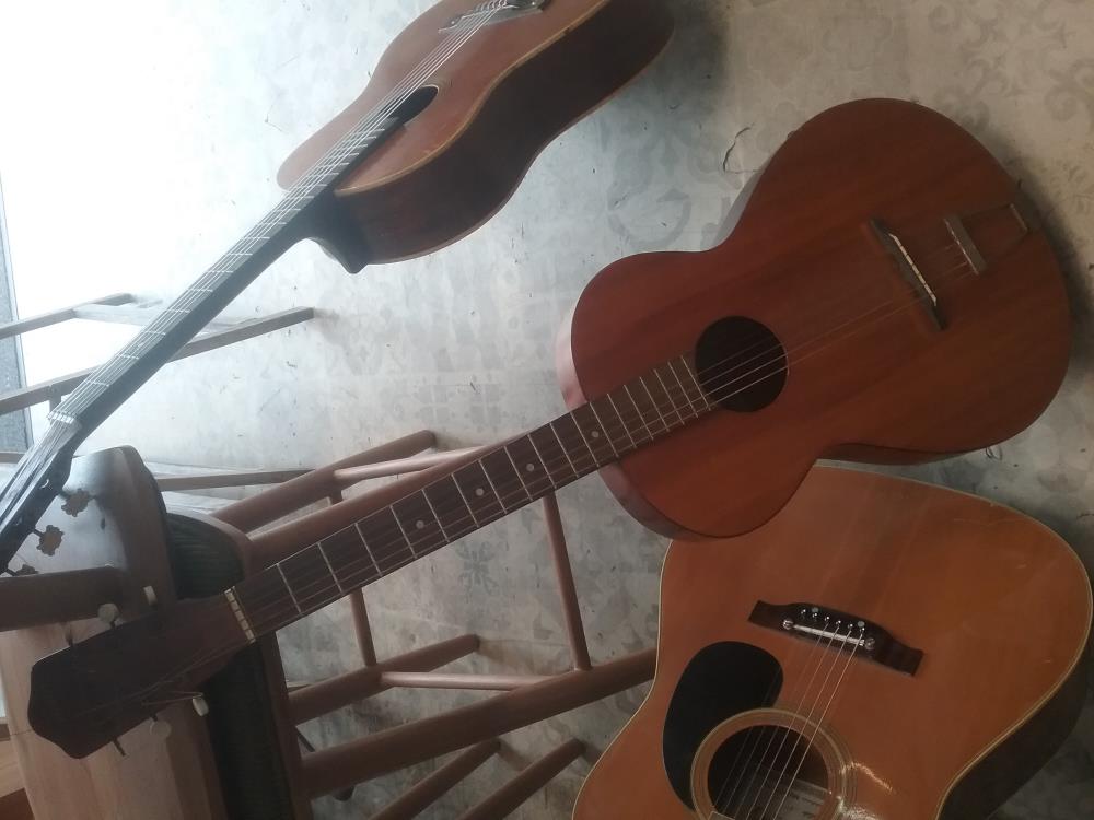 GUITARE FRAMUS 5/1VINTAGE ET HOUSSE