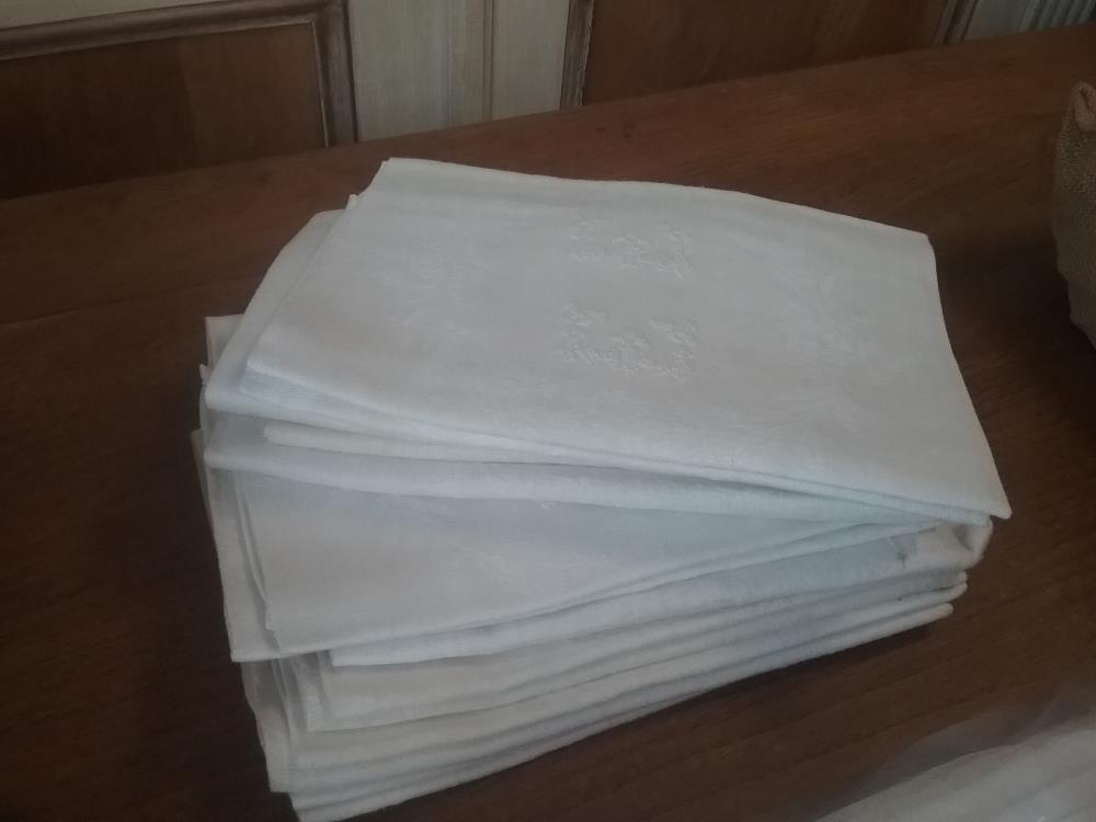 SERVIETTES ANCIENNES