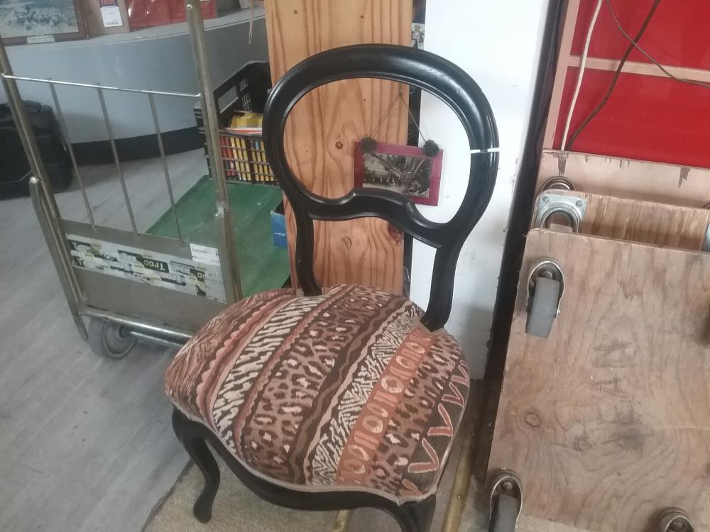 CHAISE NIII