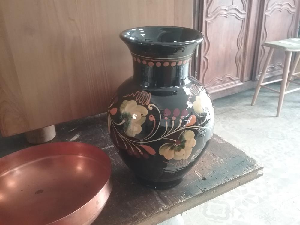 VASE EMAILLE