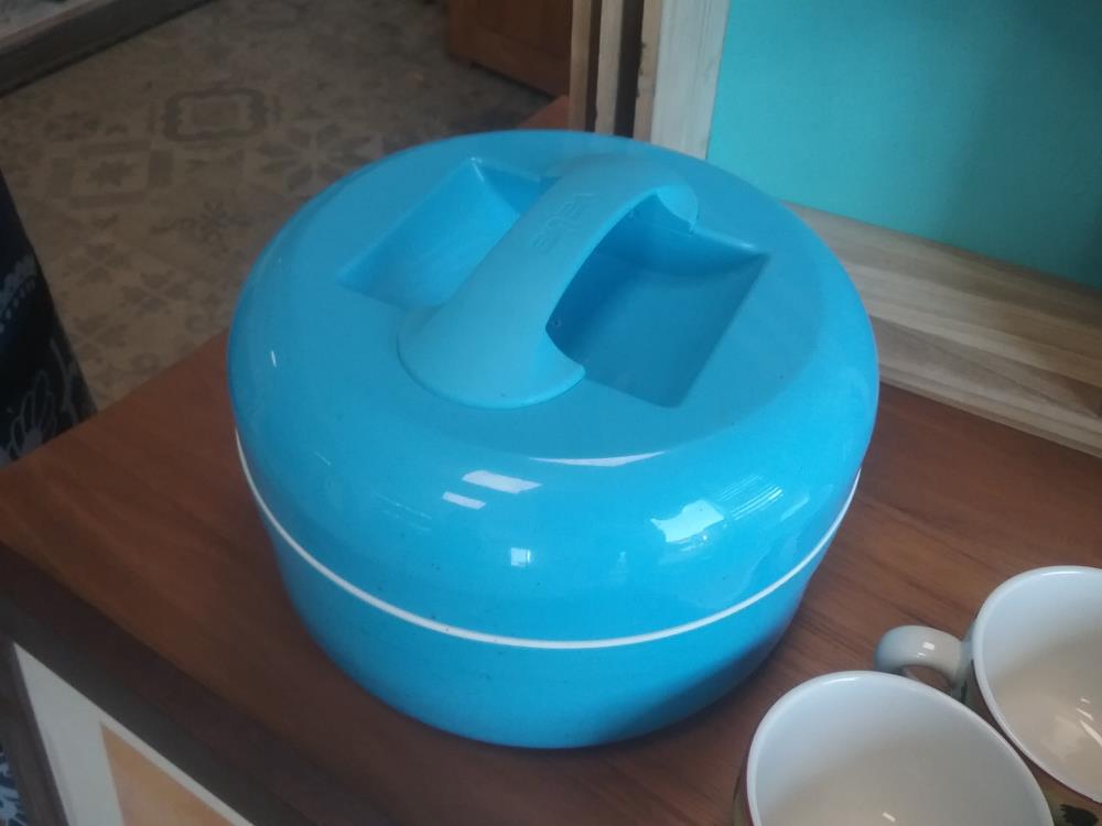 SEAU A GLACE BLEU