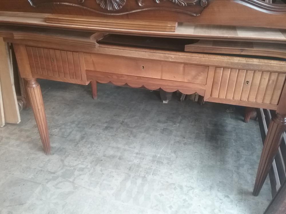 BUREAU 3T AN 30/40