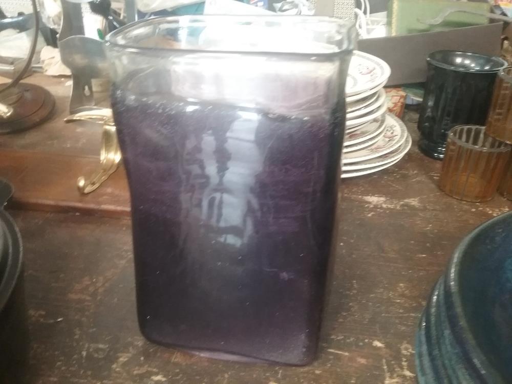 VASE EN VERRE 