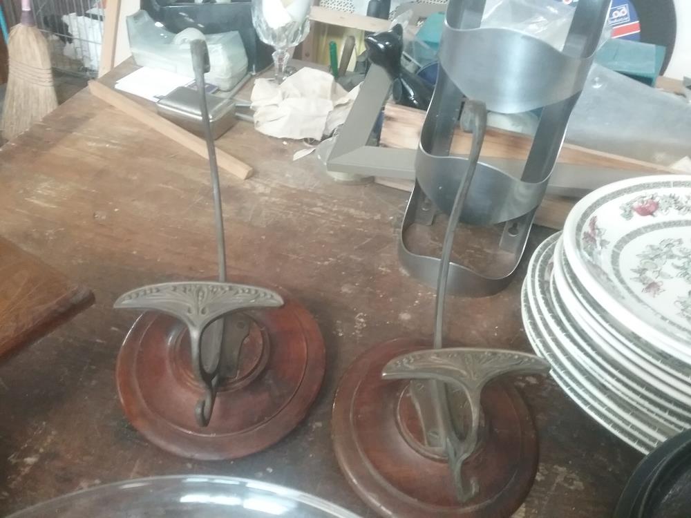 PAIRE DE PATERES ART DECO 