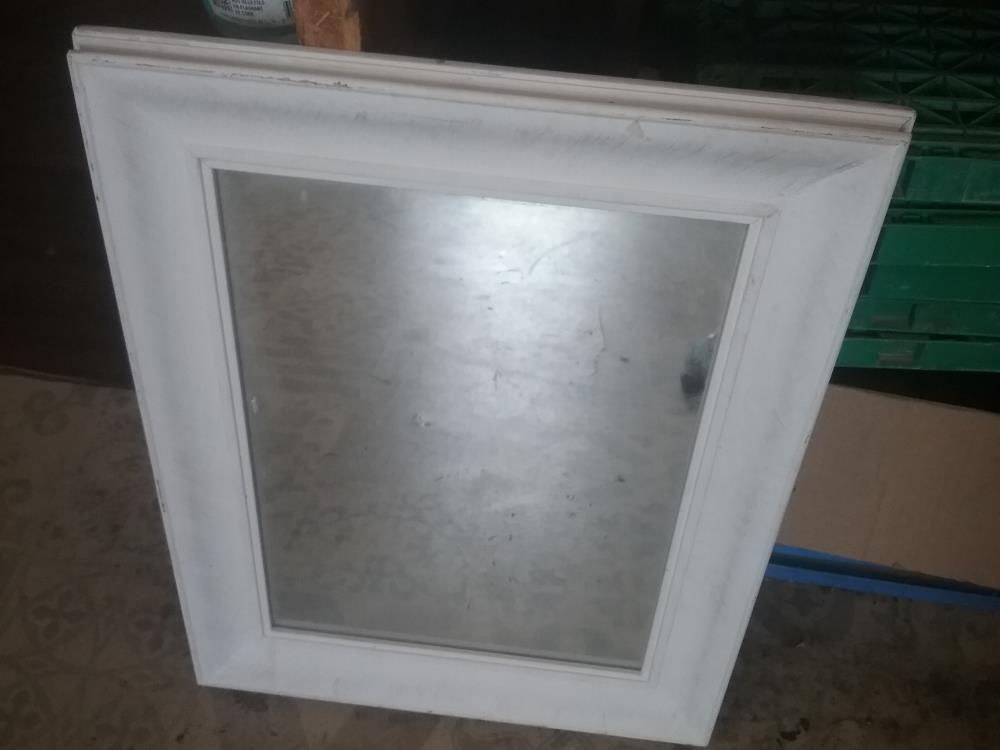 MIROIR CADRE BLANC