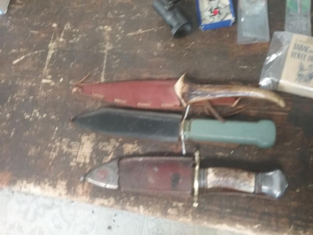 COUTEAU COLLEC