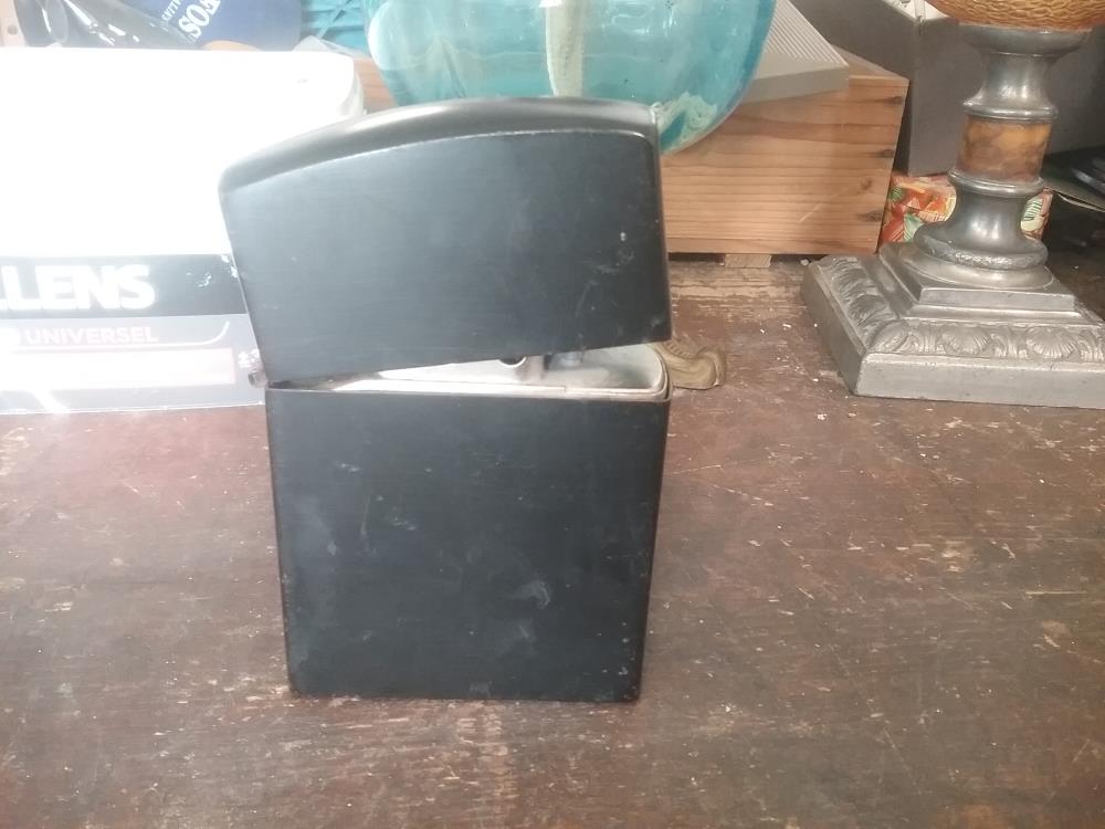 BRIQUET GEANT