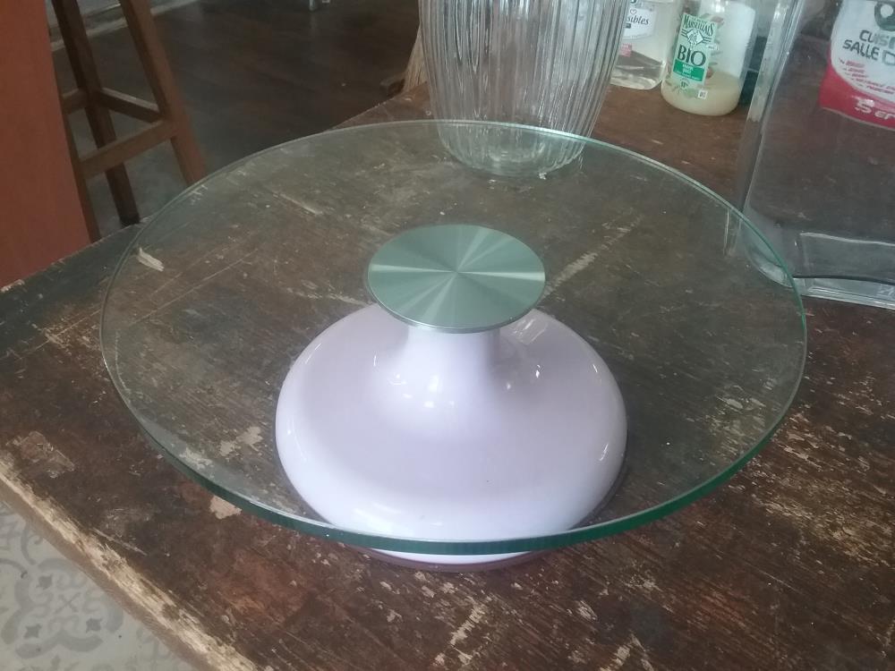 PRESENTOIR GATEAU PIVOTANT